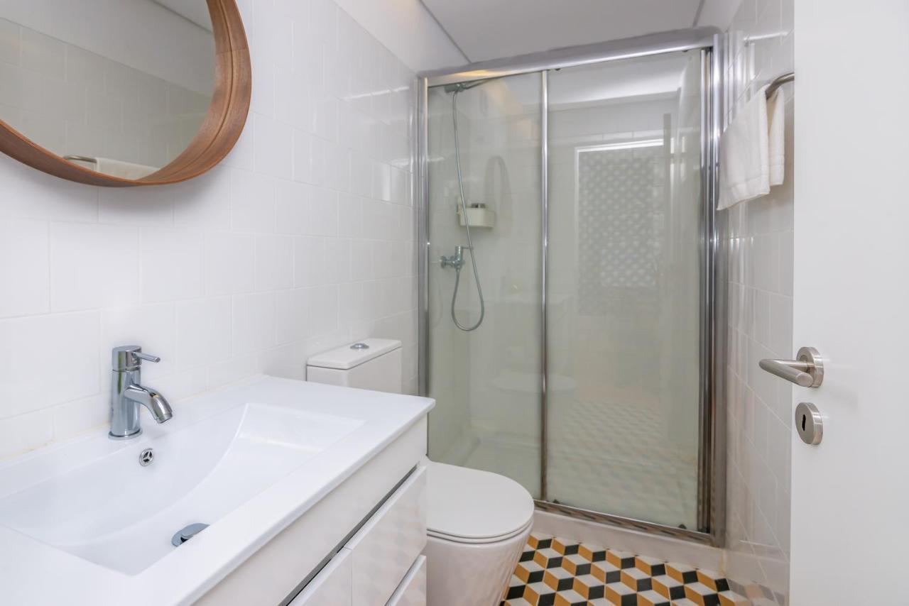 Apartamento Private Garden - Almada 392 *