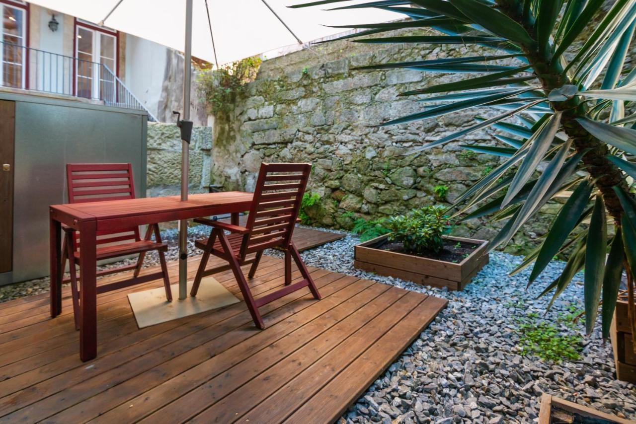 Apartamento Private Garden - Almada 392 *
