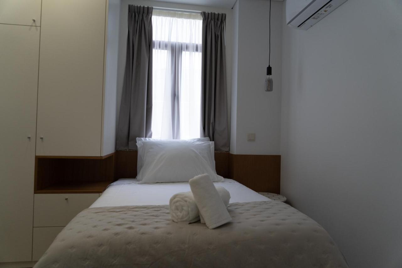 Alma Invicta Almada Apartamento *