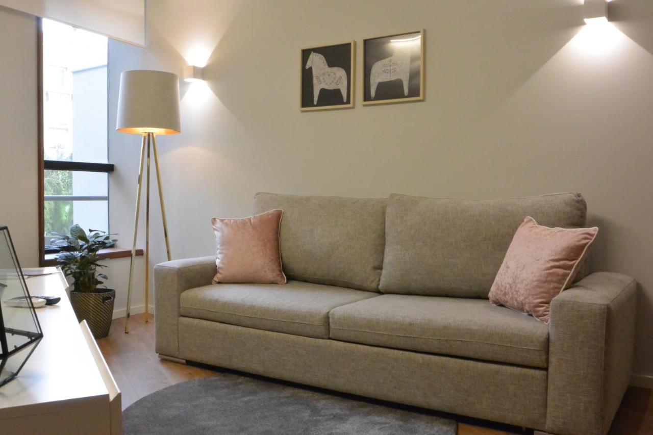 Lf Begonia, By Flat In Apartamento Oporto