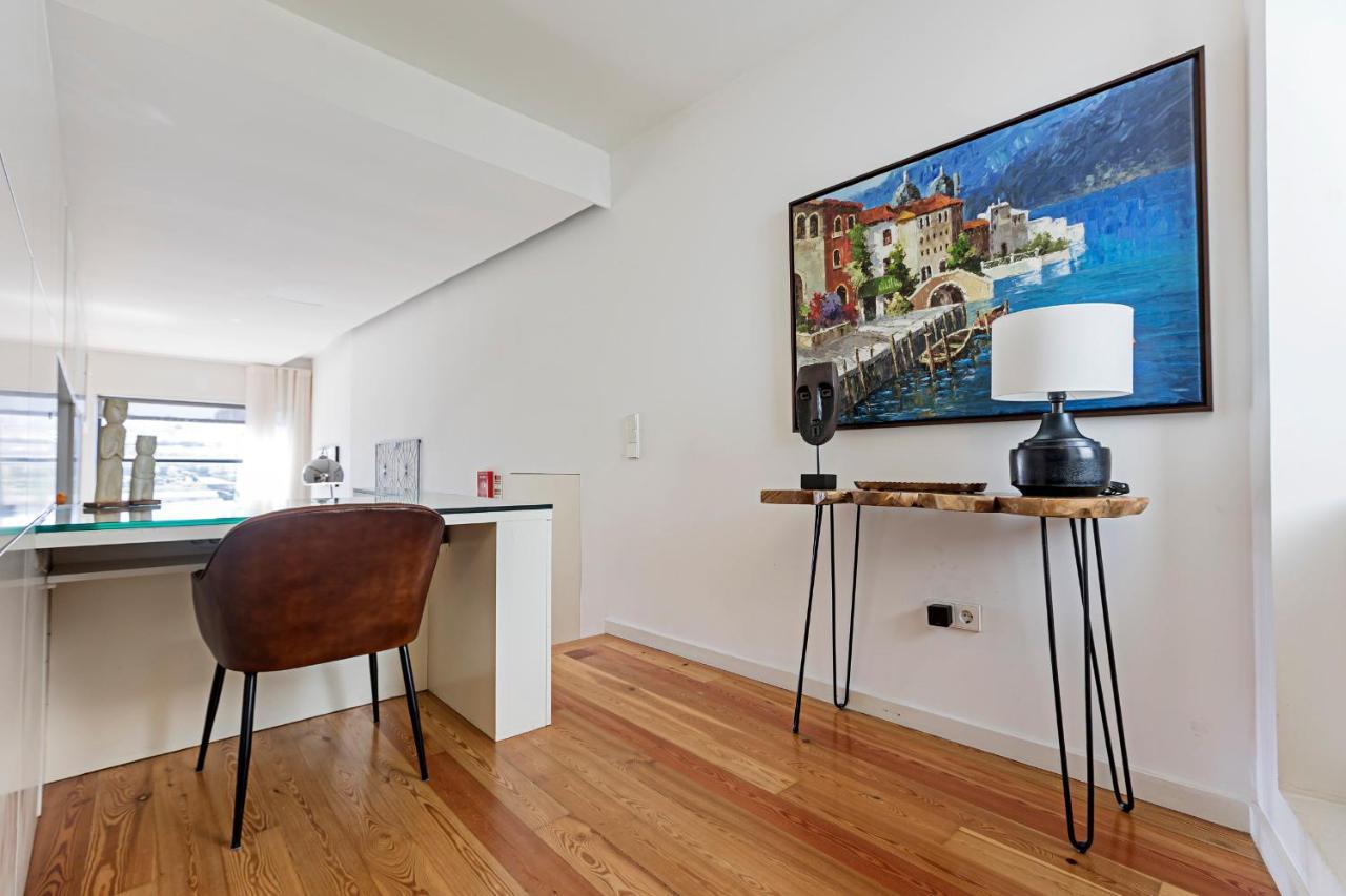 Luxurious Townhome With River View By Lovelystay Сasa de vacaciones *