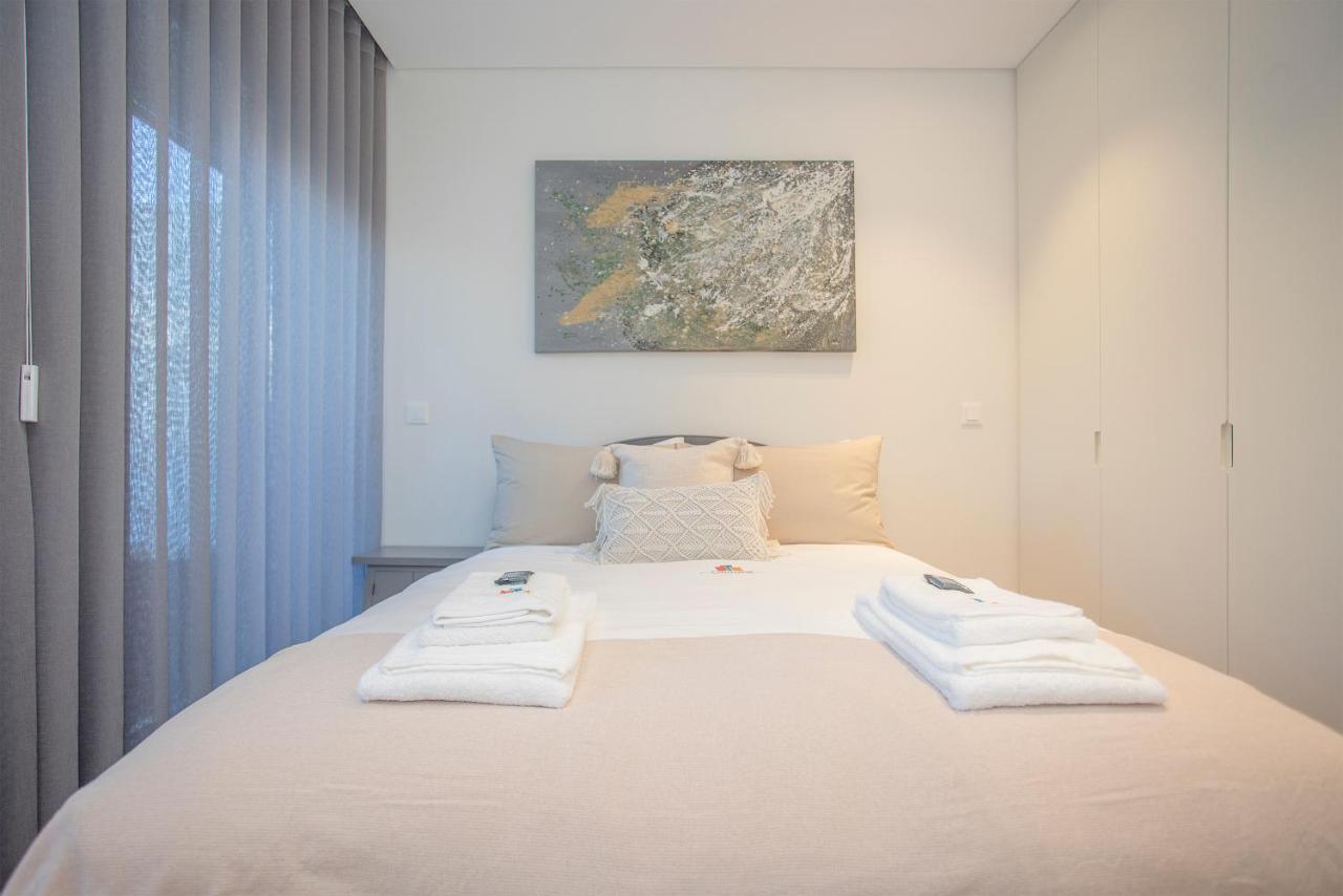 Apartment Liiiving In Porto - Dragao Pool View Apartments