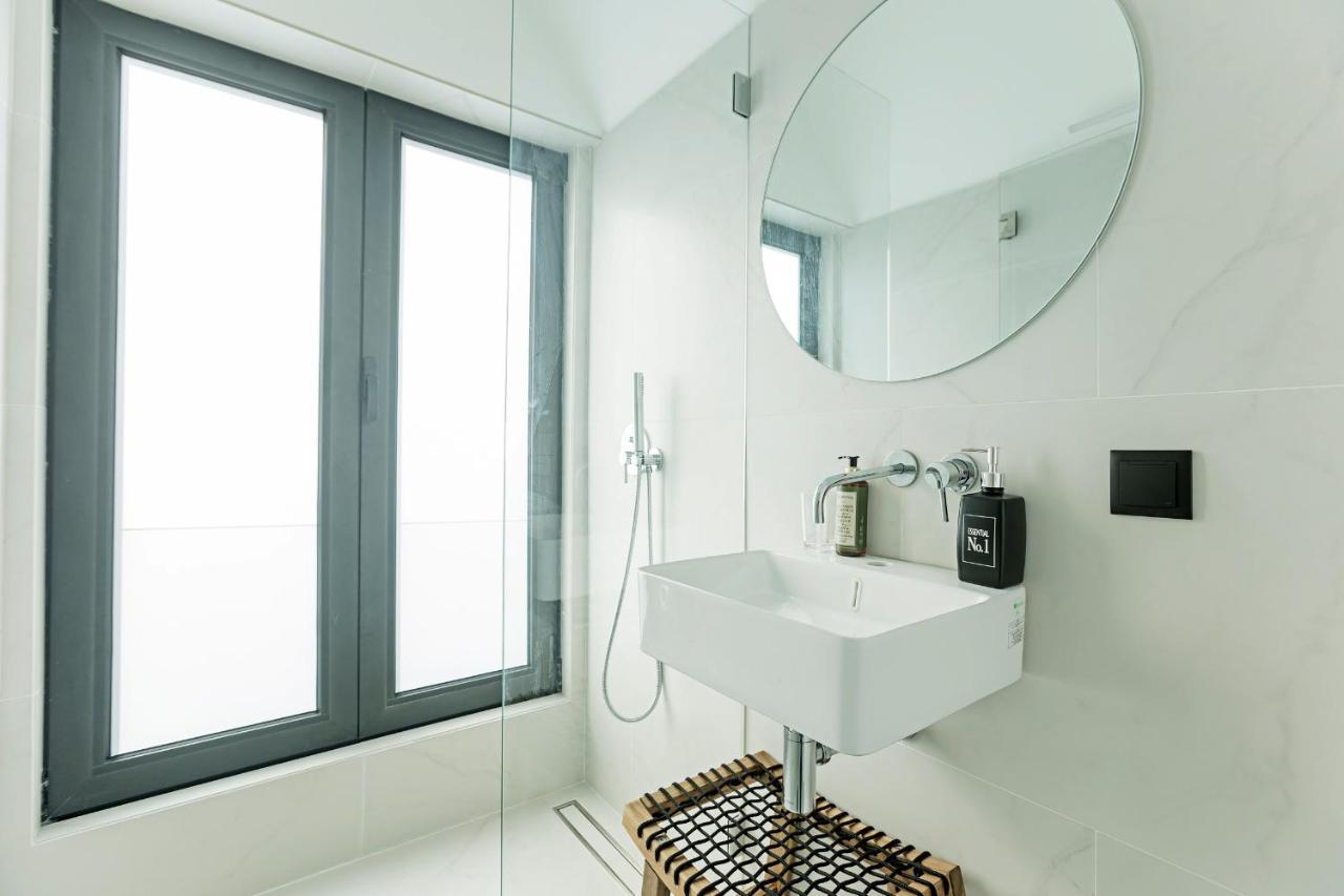 Downtown Duplex W/ Amazing Terrace By Lovelystay *