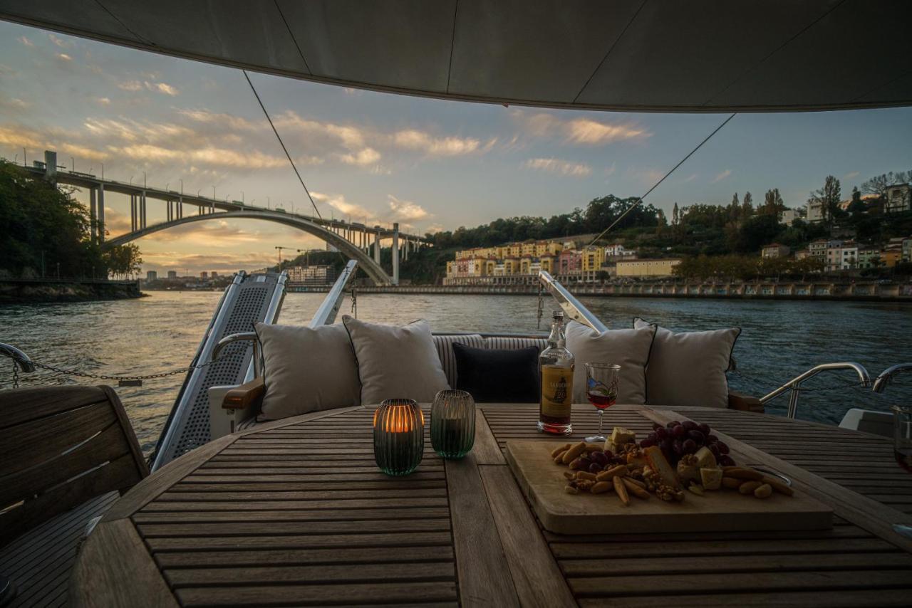 Hotel en barco Ace Six Premier Oporto
