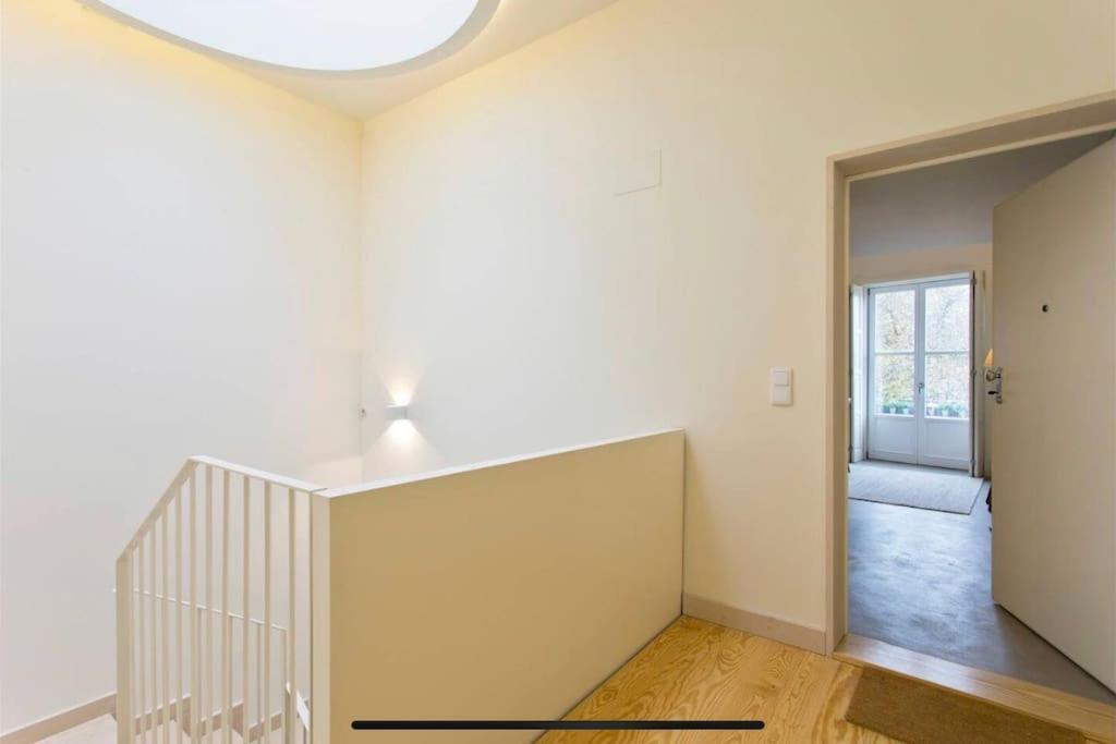 Apartamento Aposentus - Stylish Downtown Loft