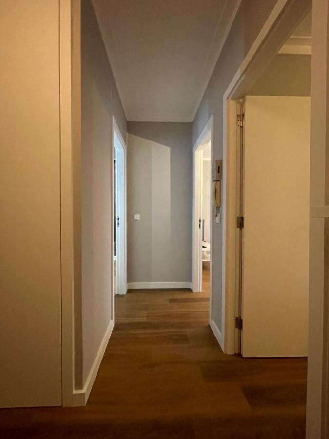 Lindo Em Gaia Ao Lado Bodegas Apartamento Oporto