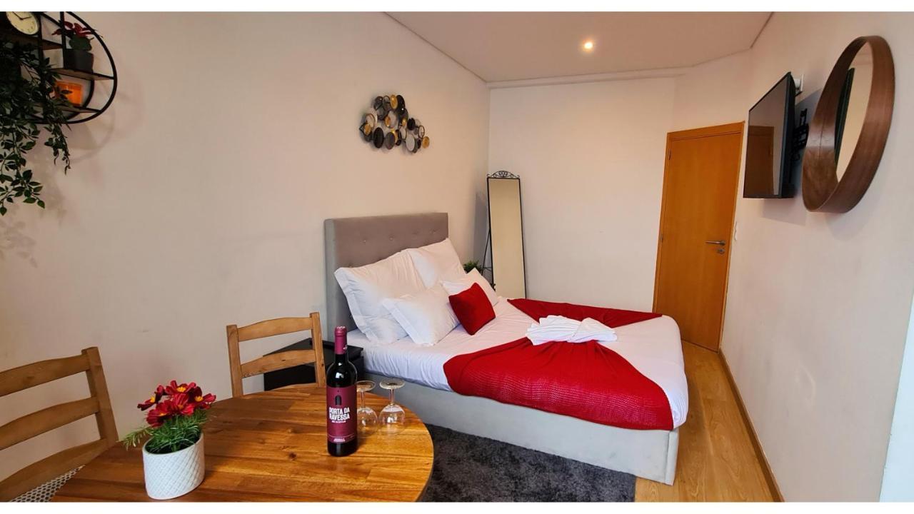 Rentalist Apartaments- Santa Catarina Apartamento Oporto