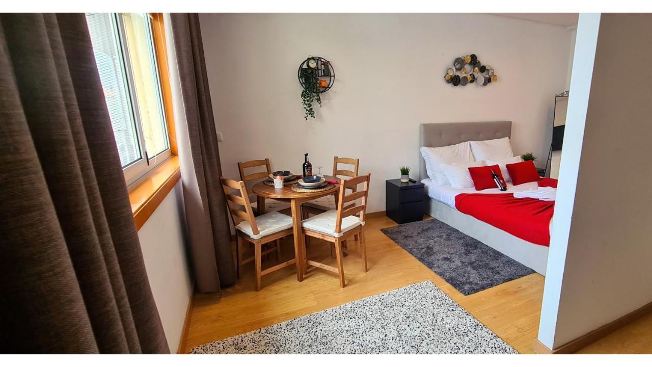 Rentalist Apartaments- Santa Catarina Apartamento Oporto