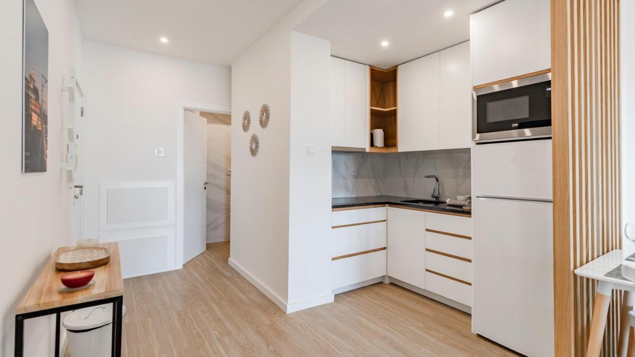 1br Paraiso Flat W/ Balcony & Ac By Lovelystay Oporto