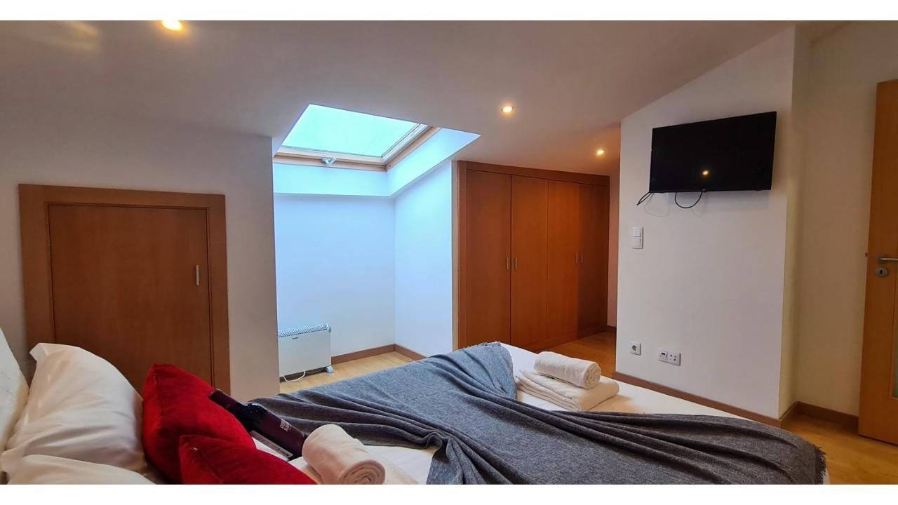 Rentalist Apartaments- Santa Catarina Oporto