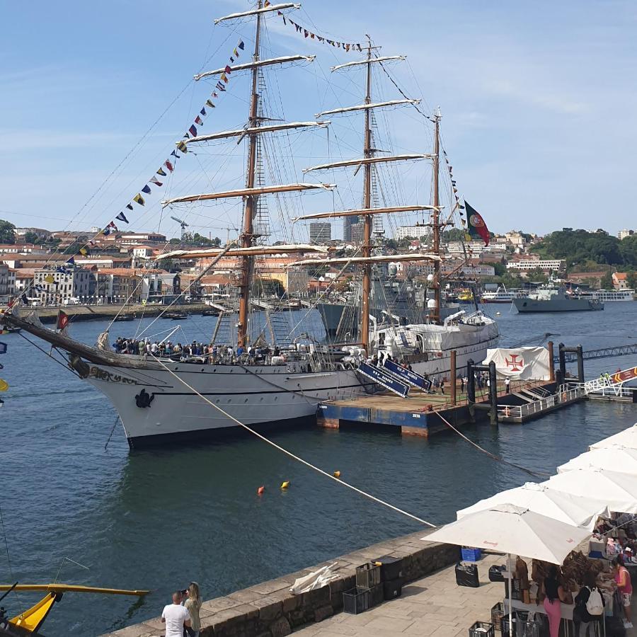Apartamento Historic At Unesco Area, In Front Of Wine Caves Porto
