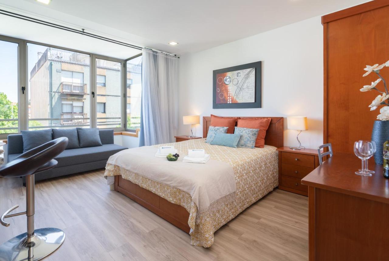 Apartamento Bright Quiet Flats W/ Terrace *