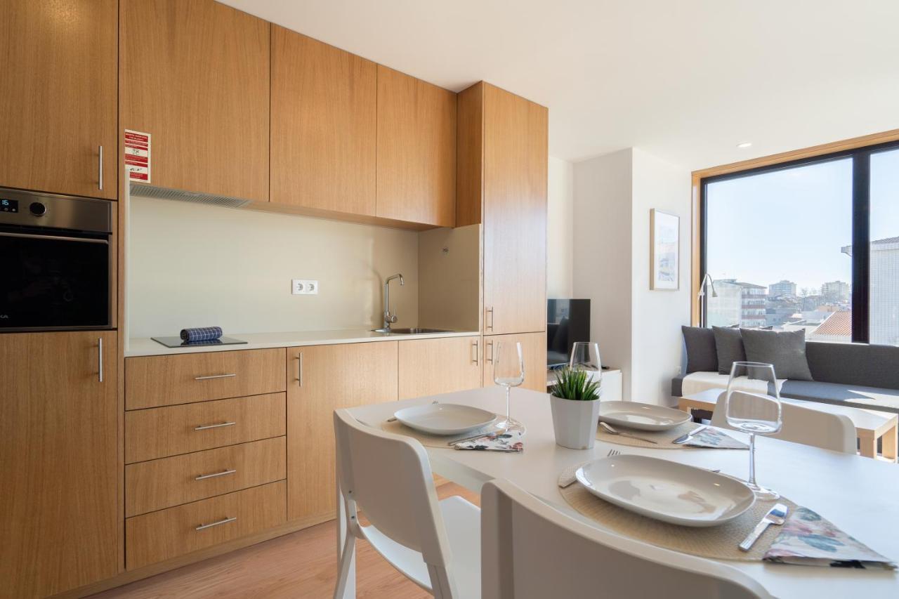 Apartamento Host Wise - Gorgeous Bright Flat W Balcony *