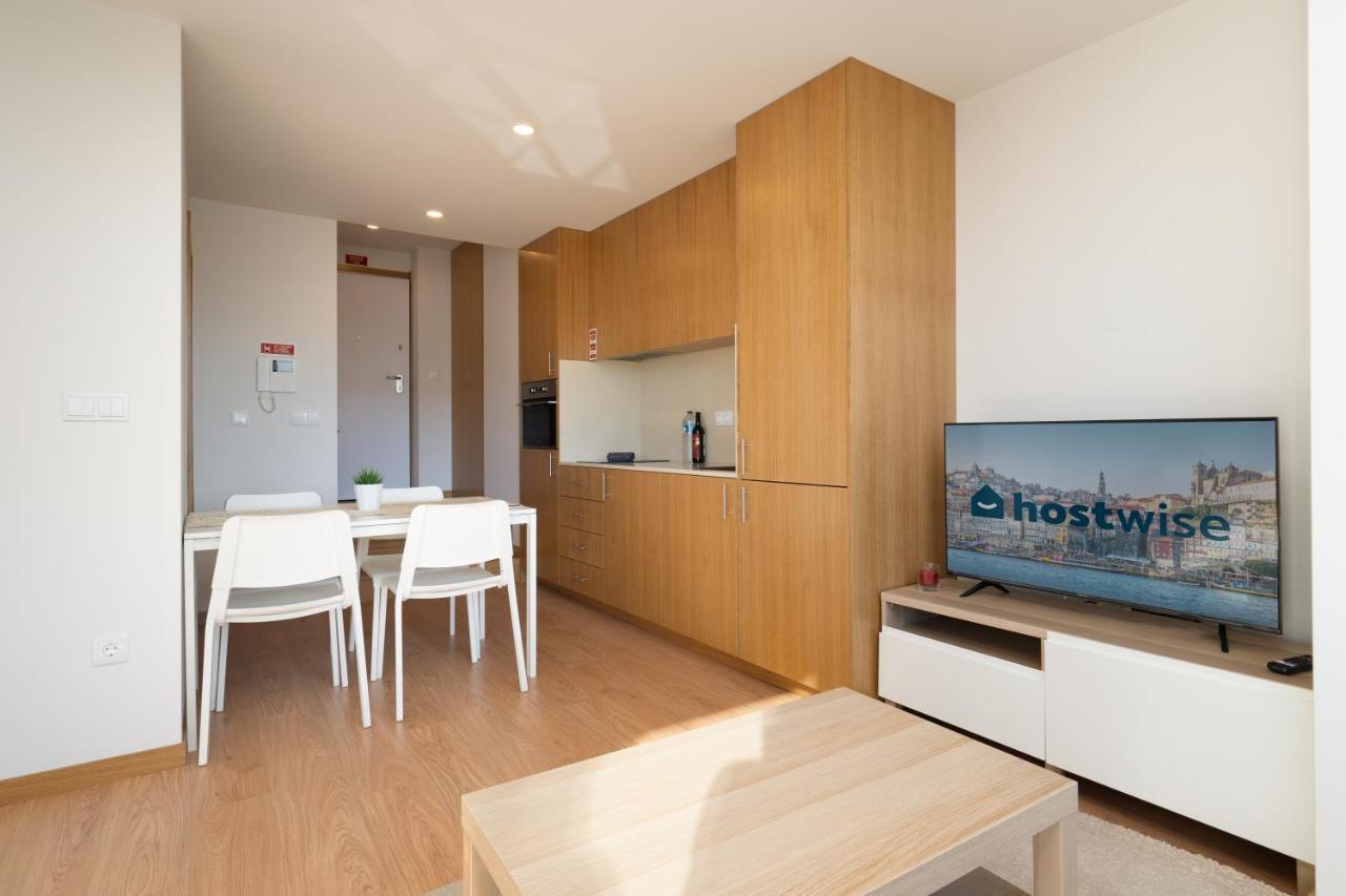 Apartamento Host Wise - Gorgeous Bright Flat W Balcony *