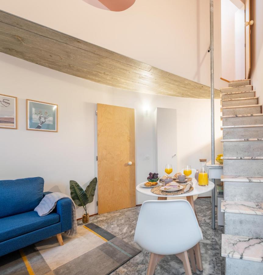 Host Wise - Quiet Colourful House - Garden * Oporto