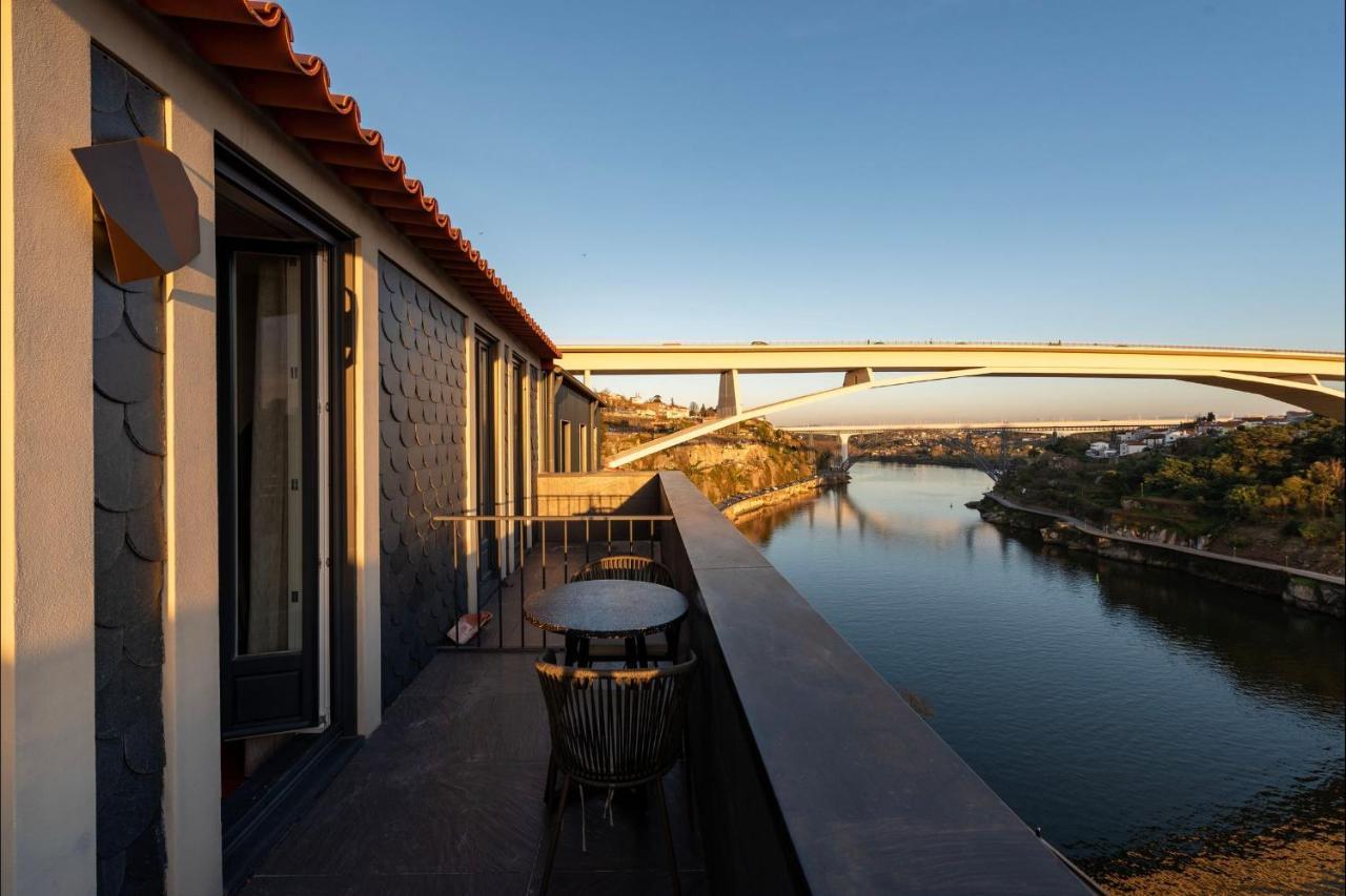 Unique T2 W/ View Of The River By Lovelystay Oporto