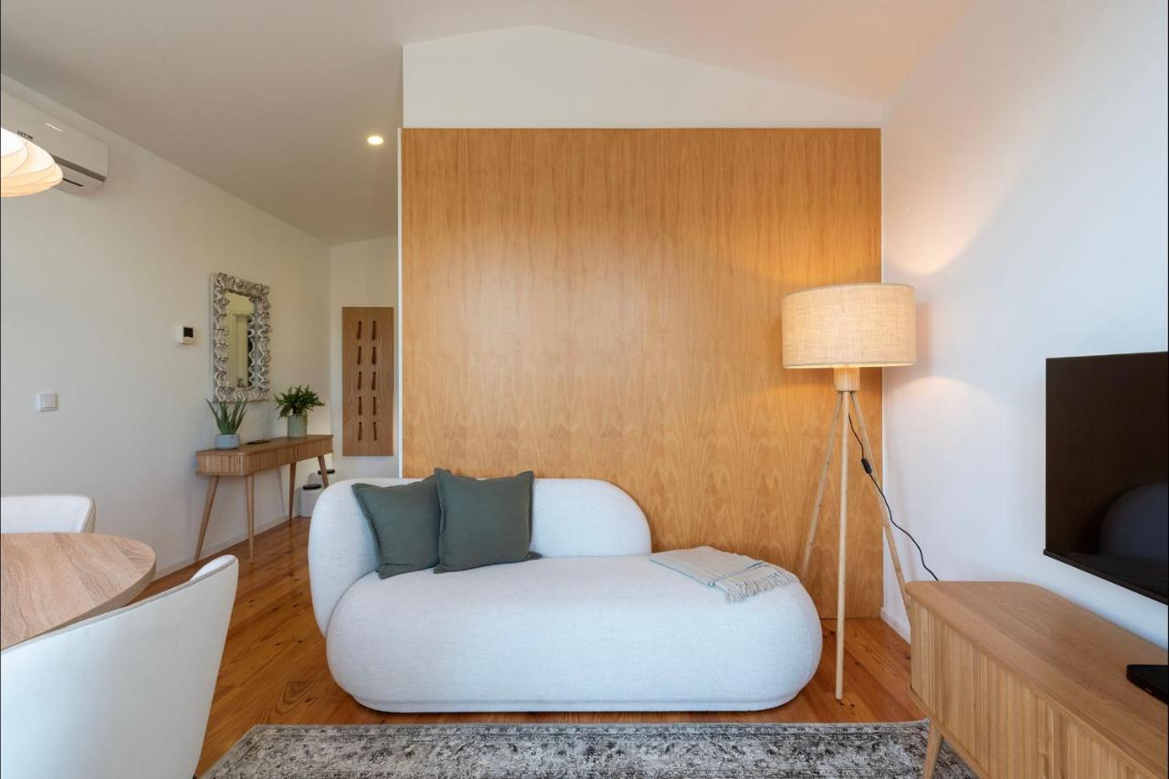 Unique T2 W/ View Of The River By Lovelystay Apartamento *