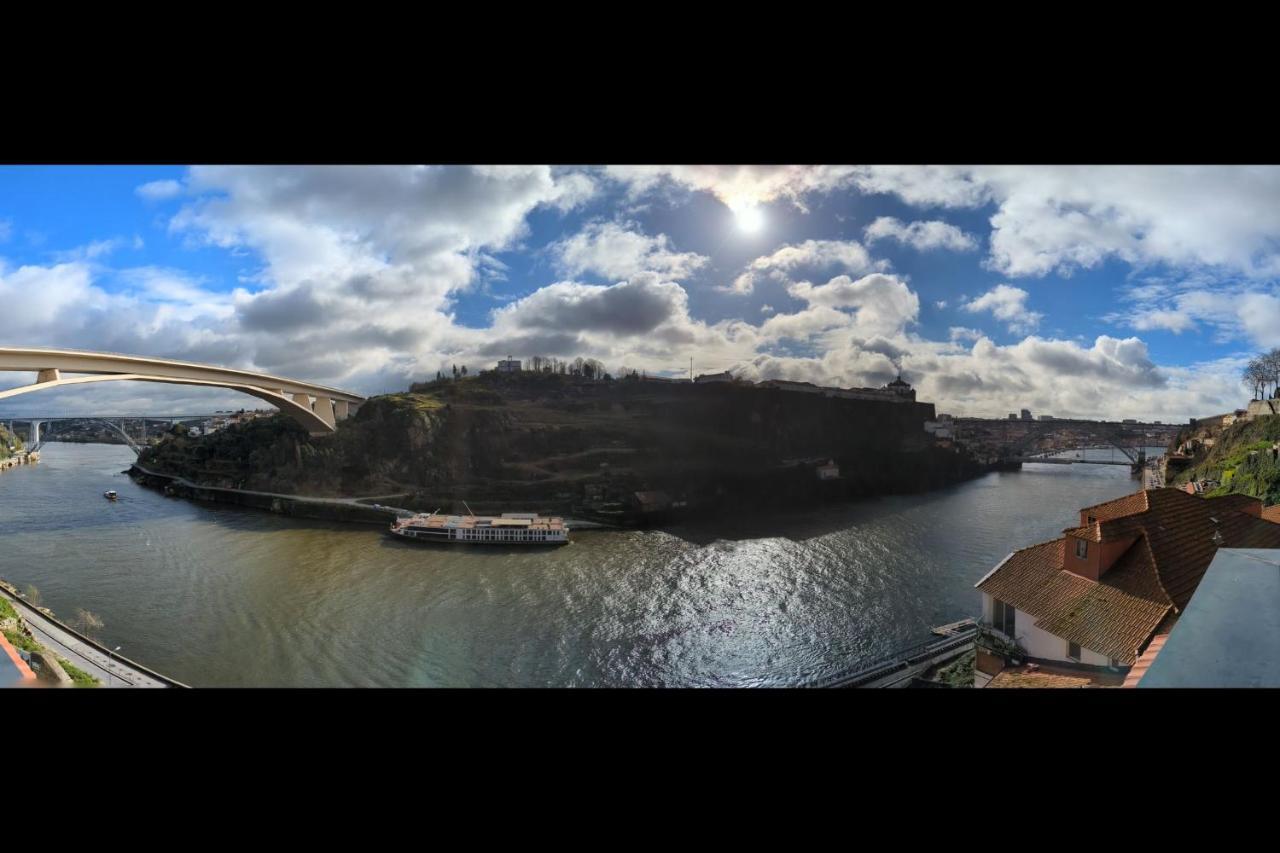 Unique T2 W/ View Of The River By Lovelystay Apartamento