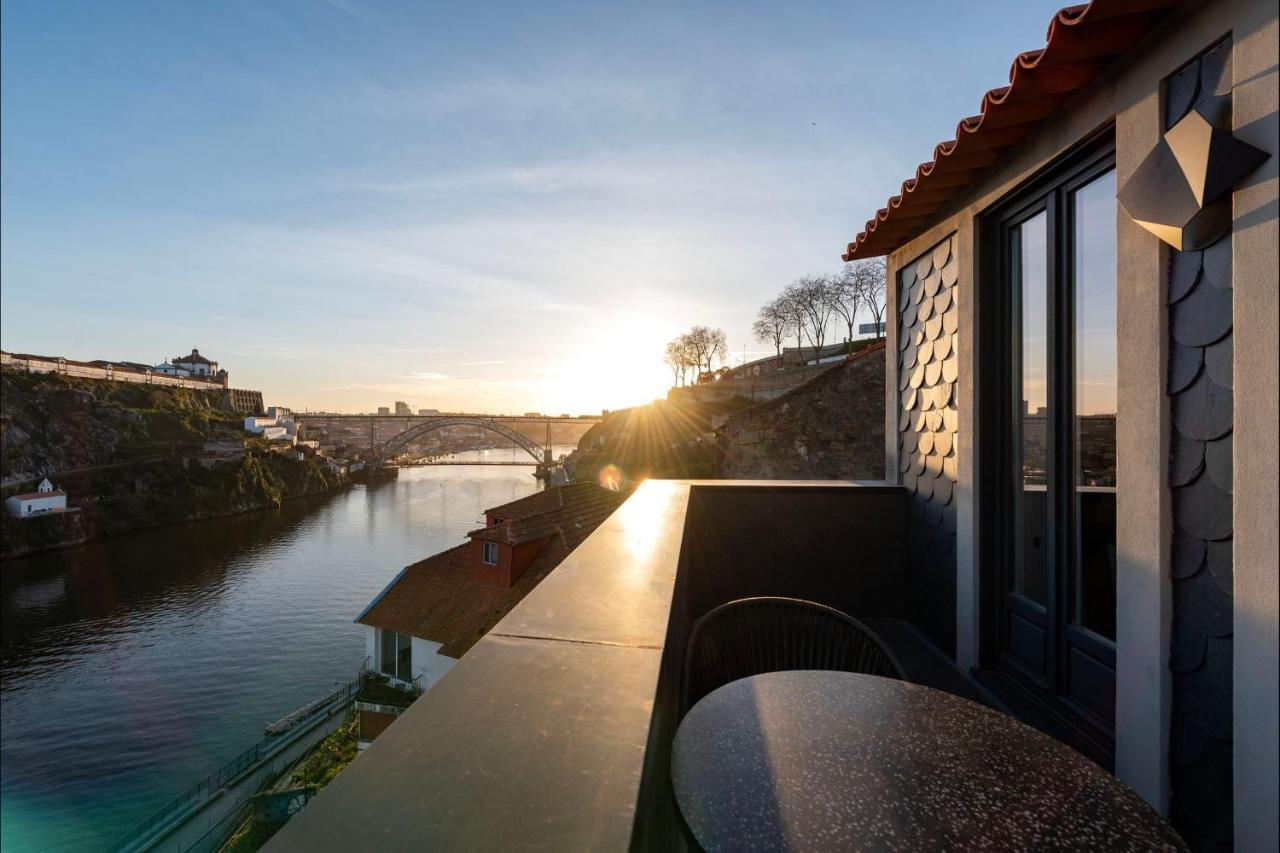 Unique T2 W/ View Of The River By Lovelystay Oporto