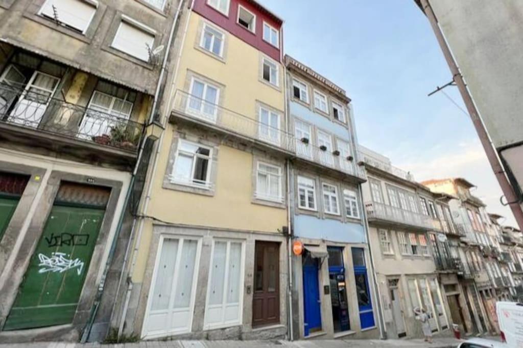 Caldeireiros Lovely By Hosts Apartamento Porto
