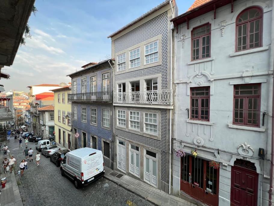 Caldeireiros Lovely By Hosts Apartamento