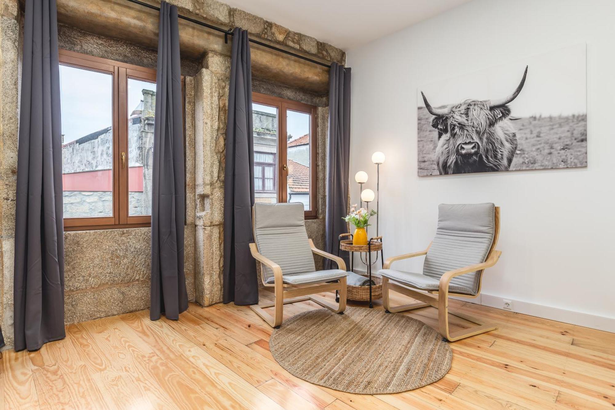 Charming With Rooftop In * Oporto