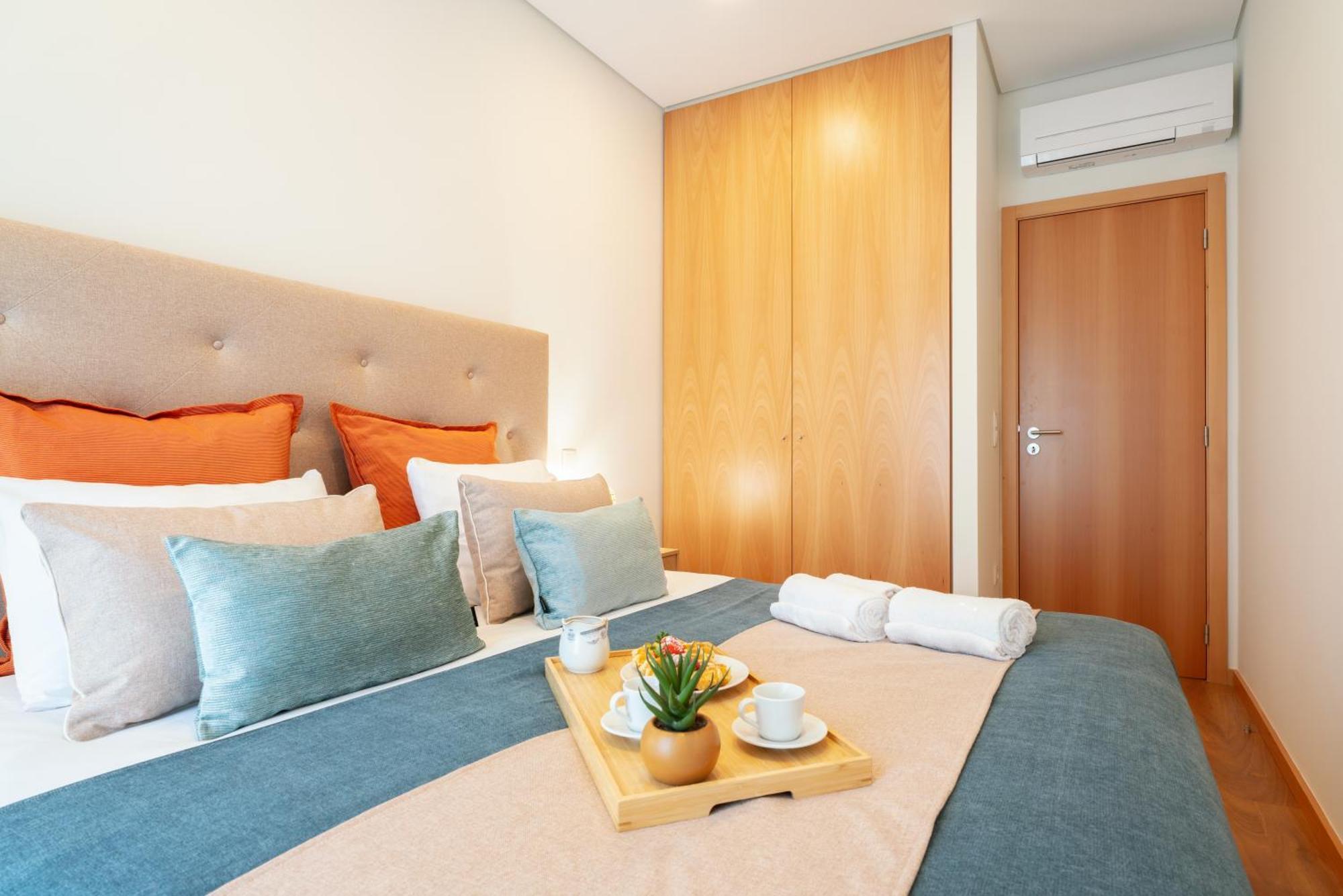 Sophisticated Modern Flat - Ace Location *
