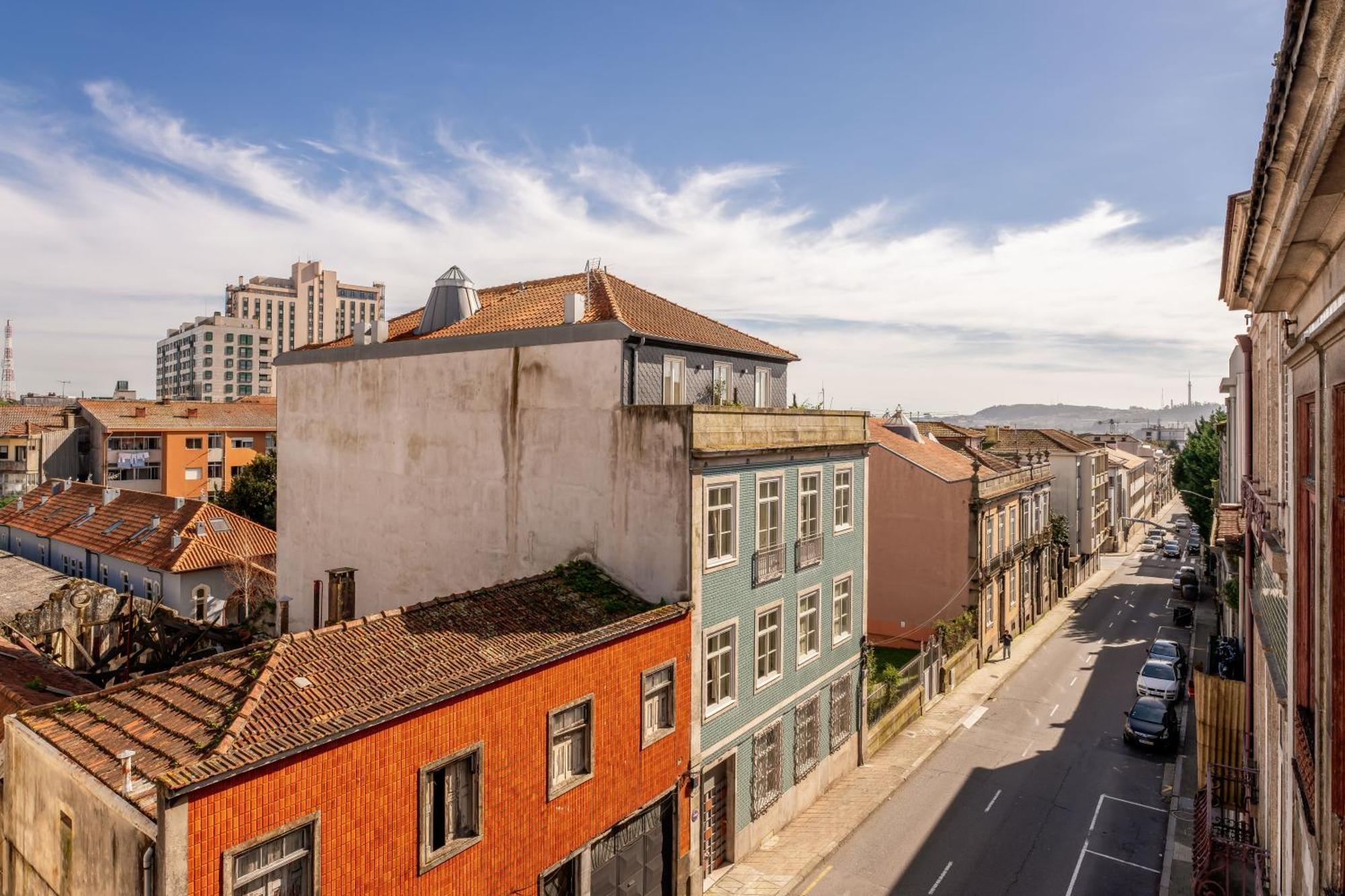 Sophisticated Modern Flat - Ace Location Oporto