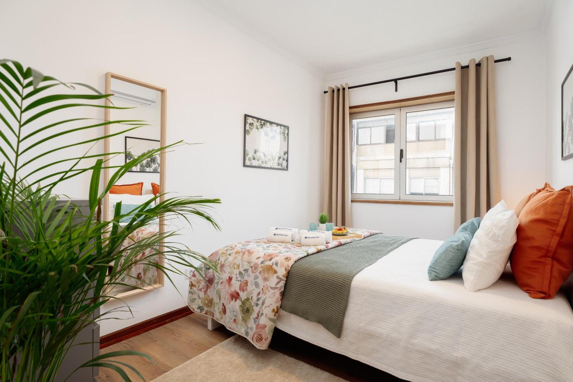 Apartamento Stylish Modern Flat W/ Balcony! *