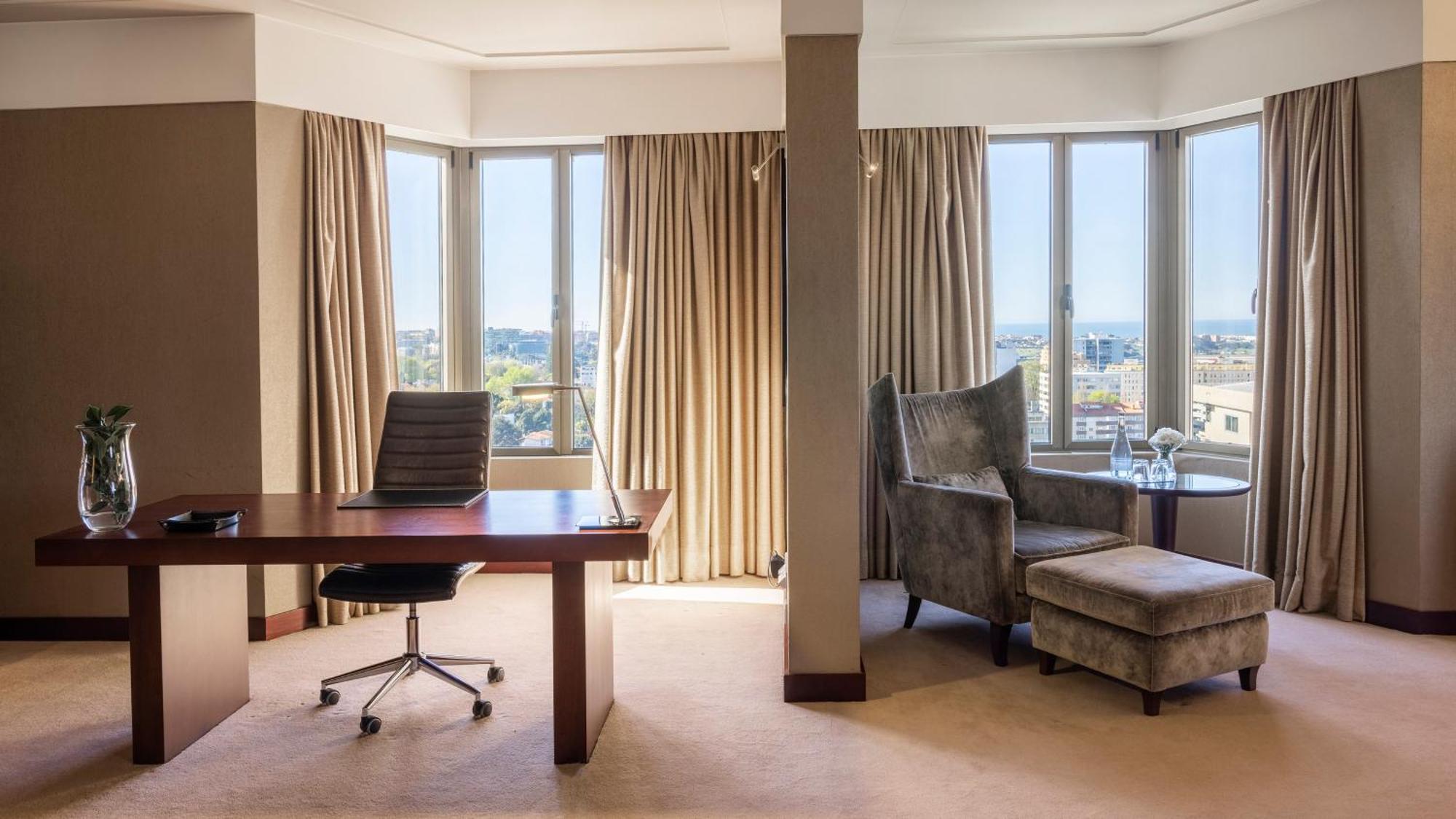 Crowne Plaza By Ihg Oporto