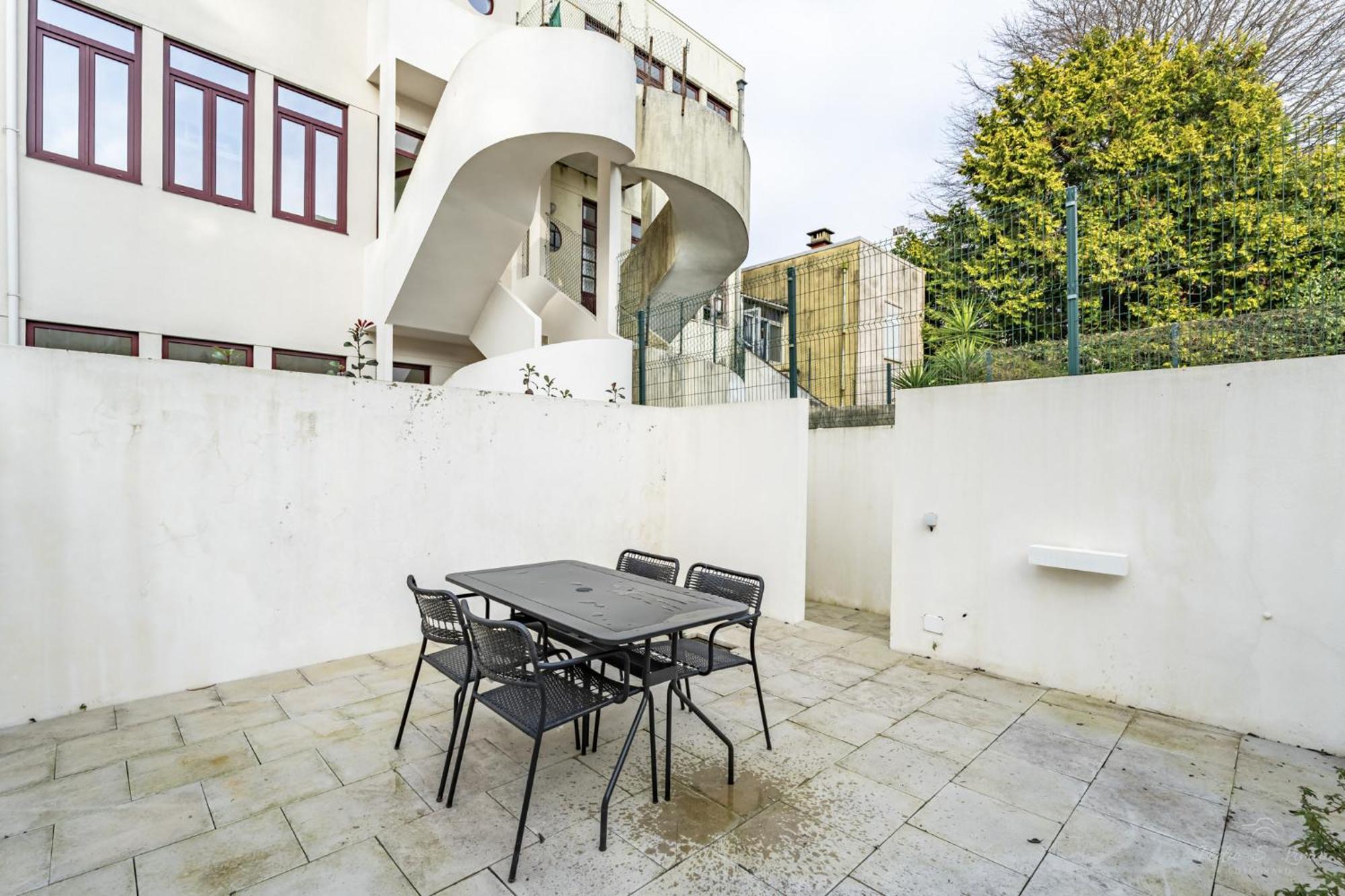 Apartamento Nomad's Family - 3bdr Charming Hideout Porto