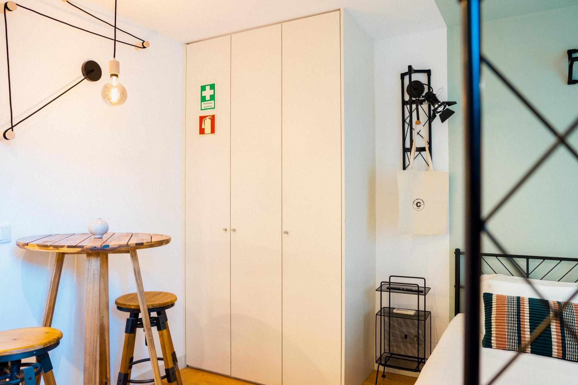 Cozy Nest Studio In City Center Apartamento