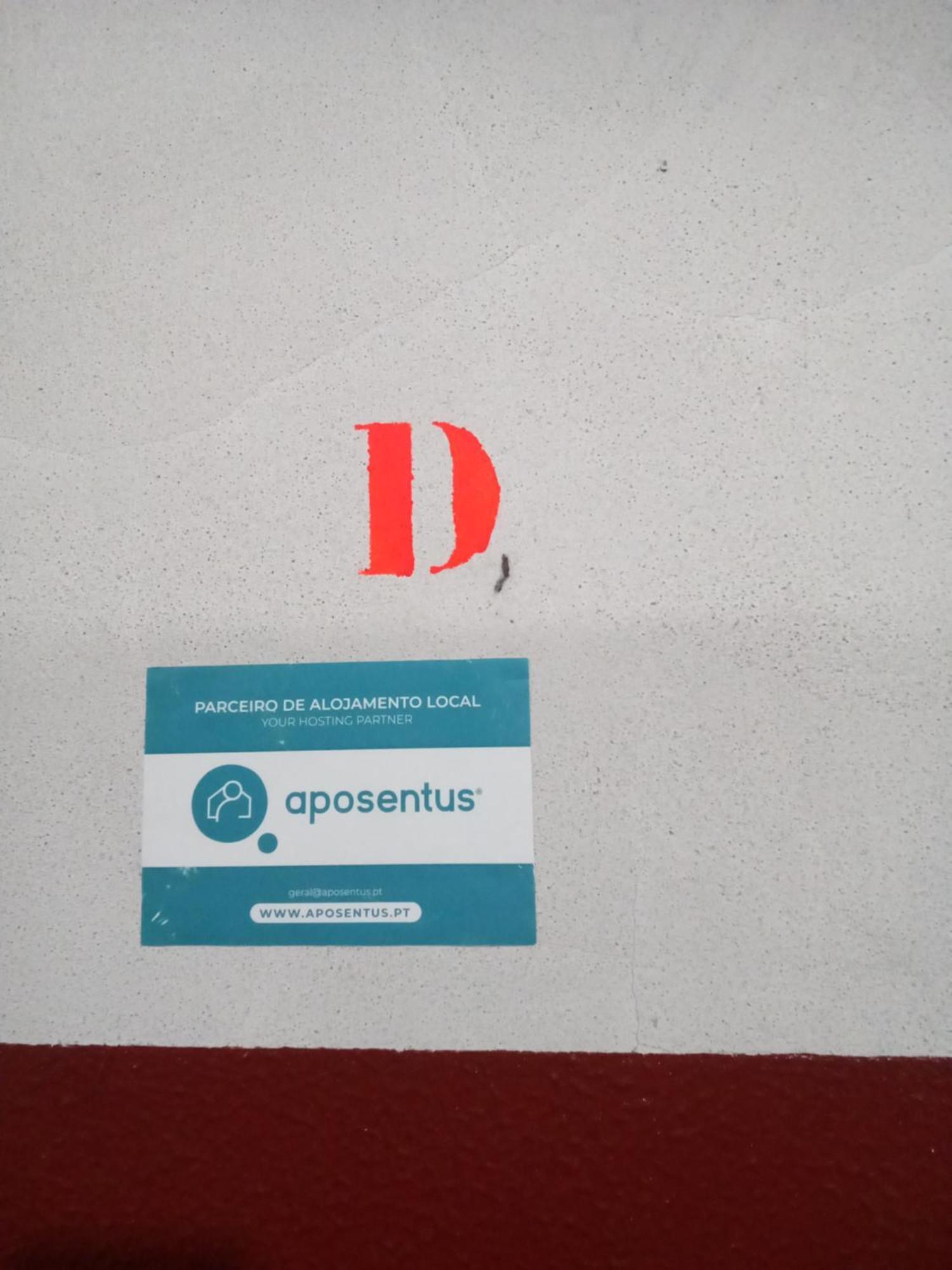 Aposentus - Your In Martires Da Liberdade * Oporto