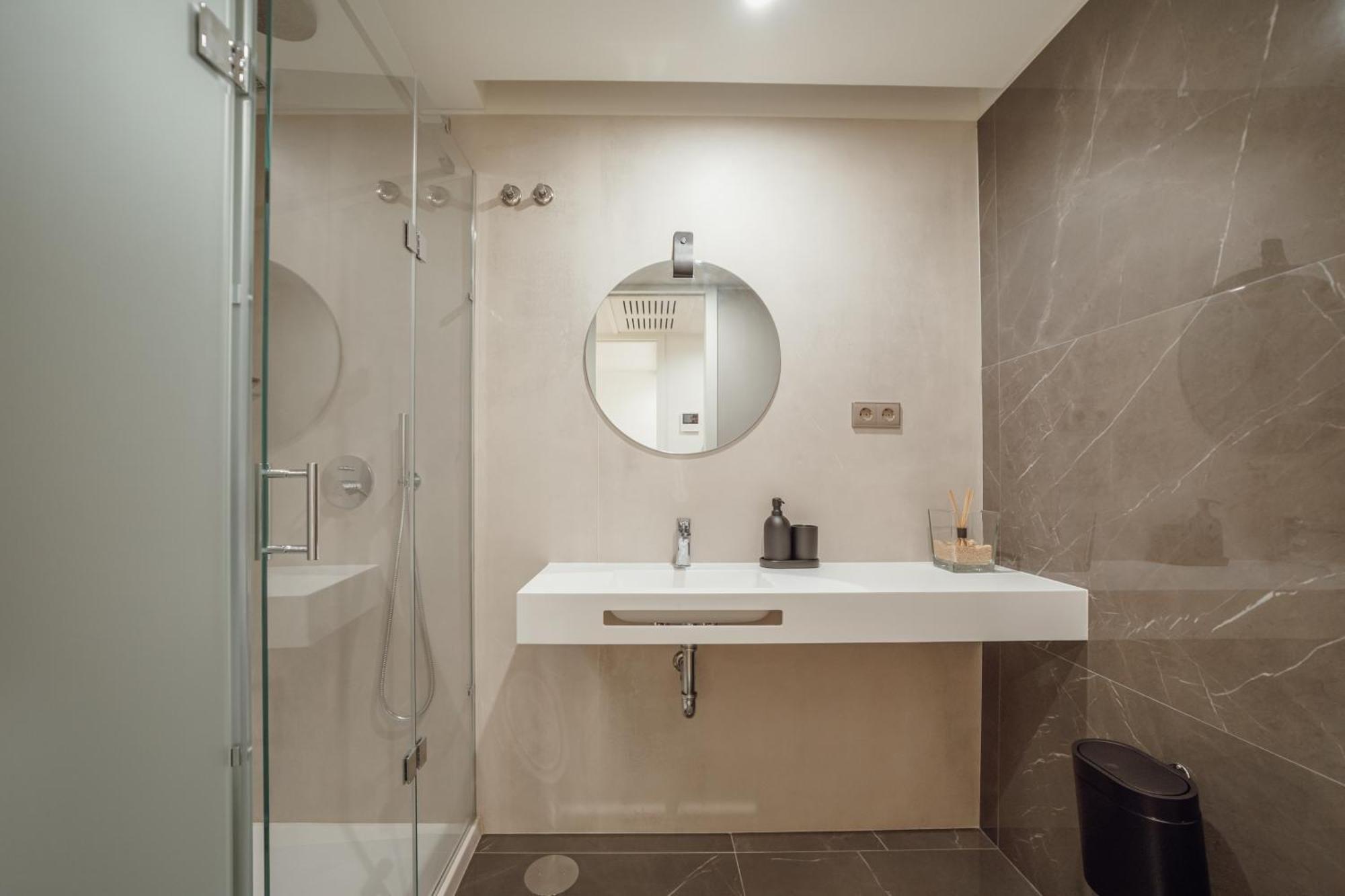 Guest Renovato Luxus Flat W/ Parking Apartamento Porto