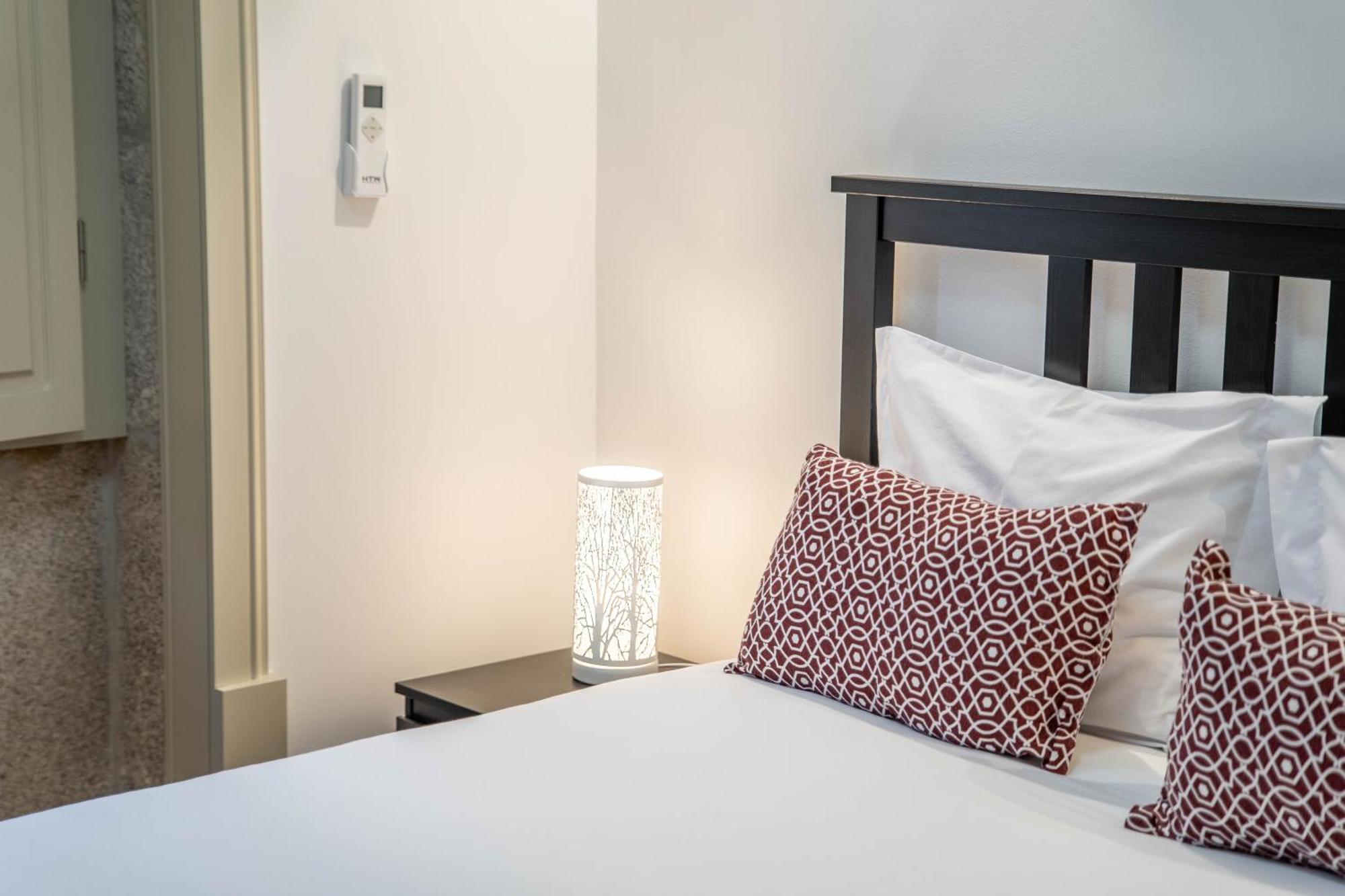 Apartamento Unique: 1br W/ Private Patio By Lovelystay *