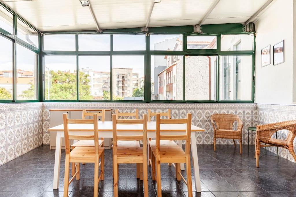 Charming Townhouse In The Historic Center Of * Oporto
