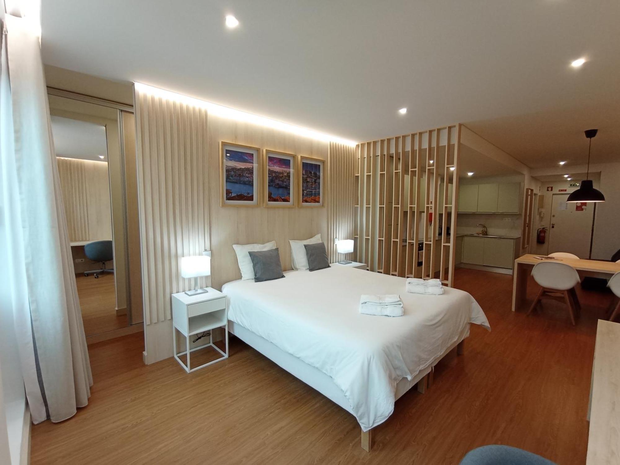 715 Gale Wi-fi, Estacionamento Apartamento