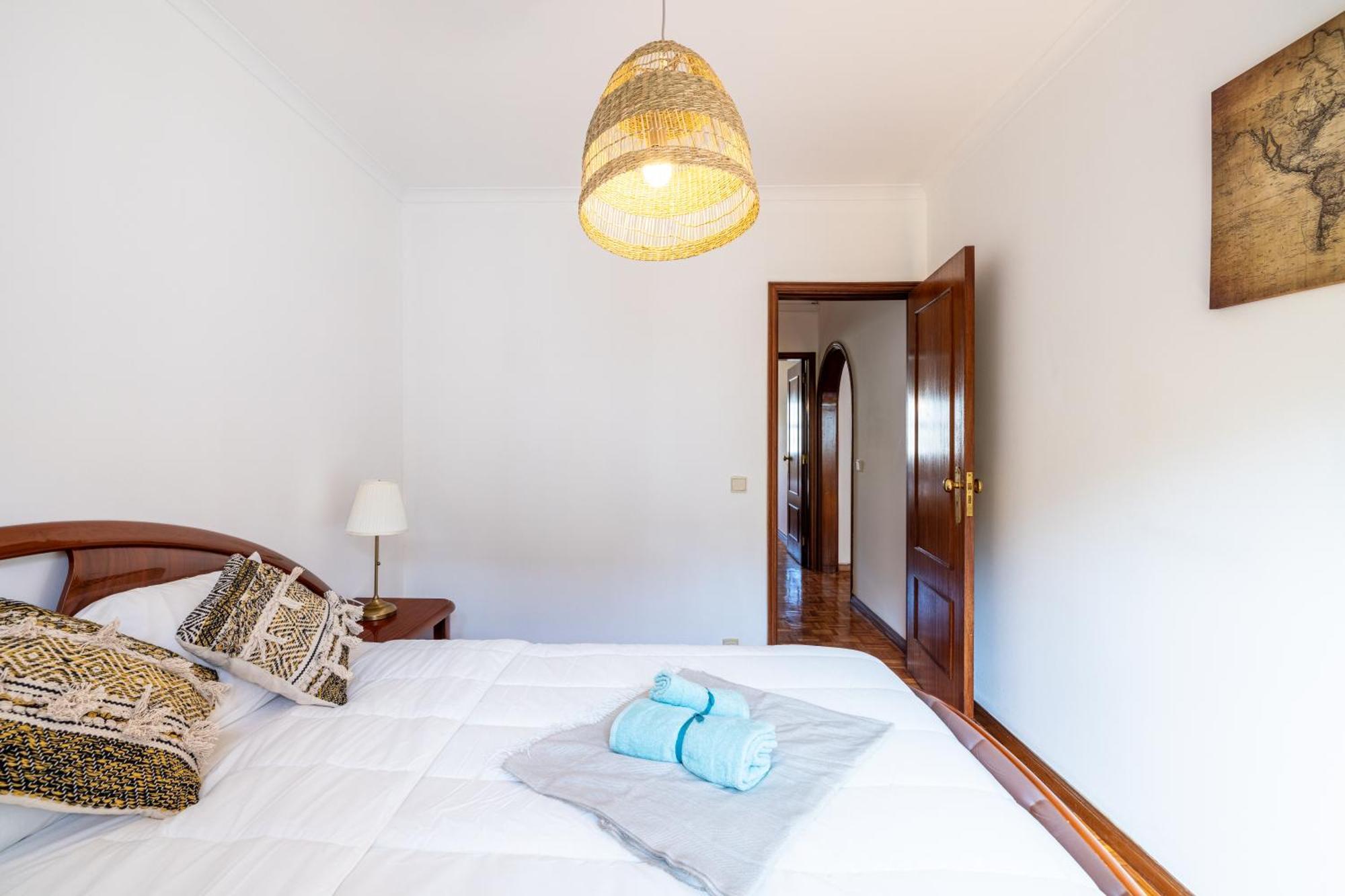 Apartment Boavista Premium With Ac, Terrace- Parking ,supermarket And Metro T3 Porto