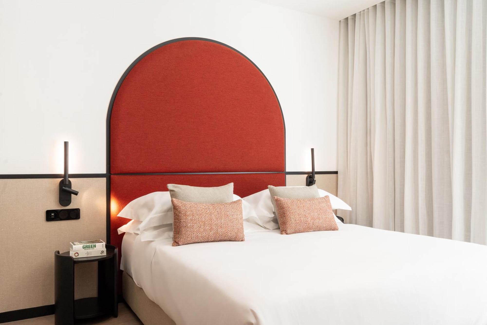 Hotel The Editory Garden Oporto