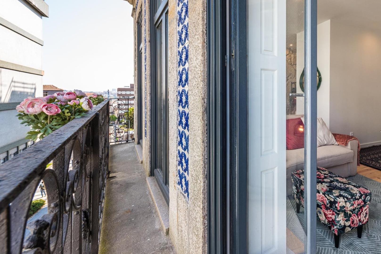 Guestready - Industrial In Downtown * Oporto