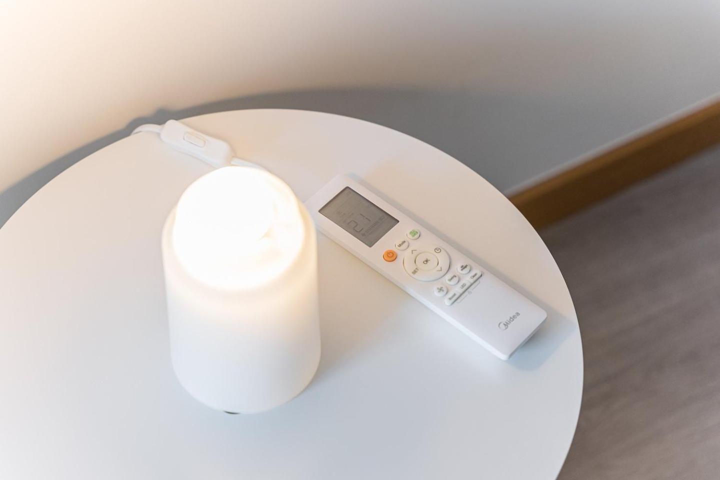 Apartamento Guestready - Sleek Monochromatic In Bonfim Porto