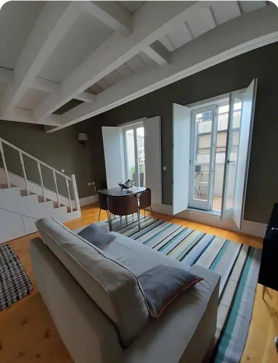 Mezzanine Apartamento Oporto
