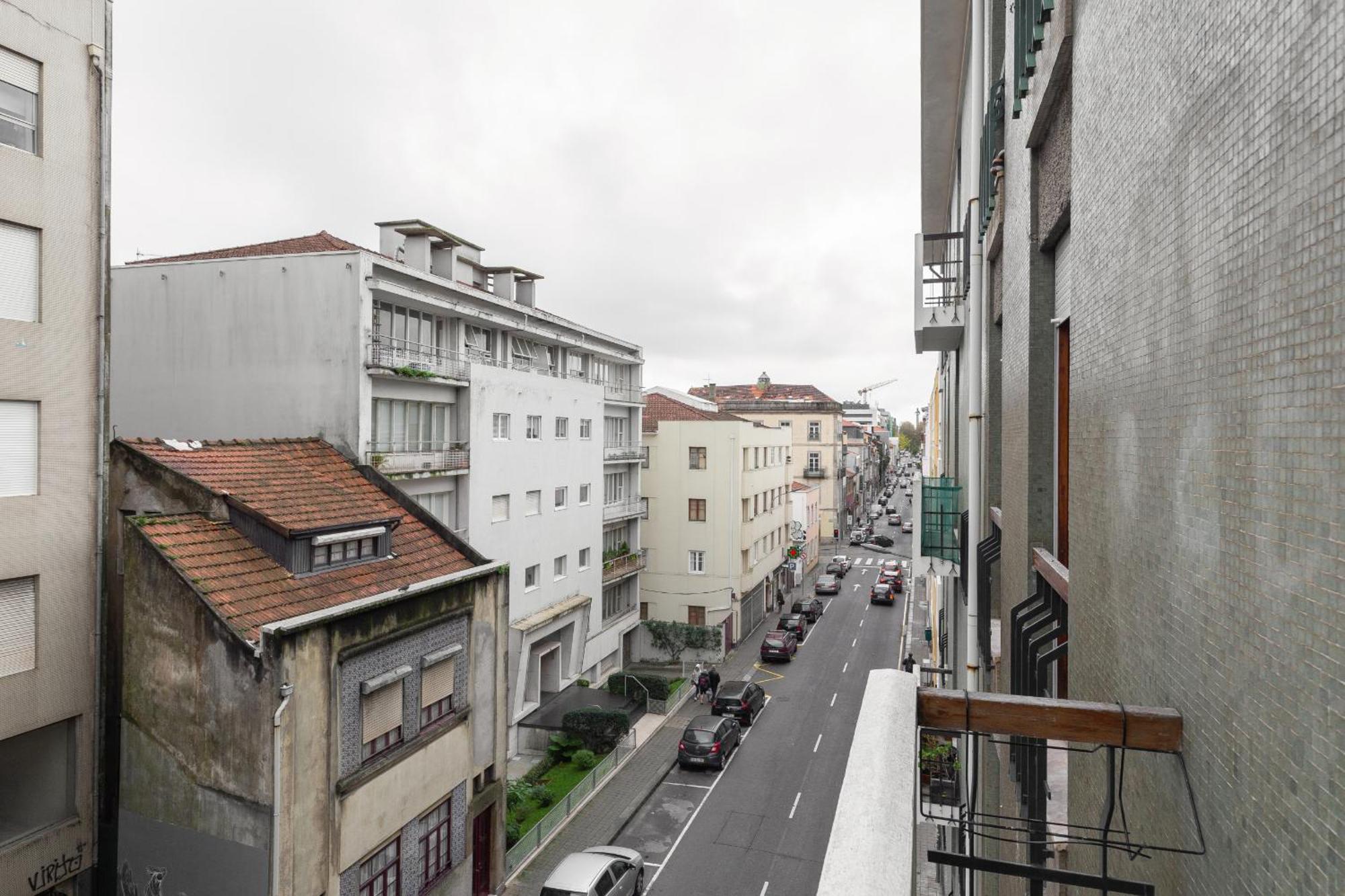 Host Wise Apartamento *