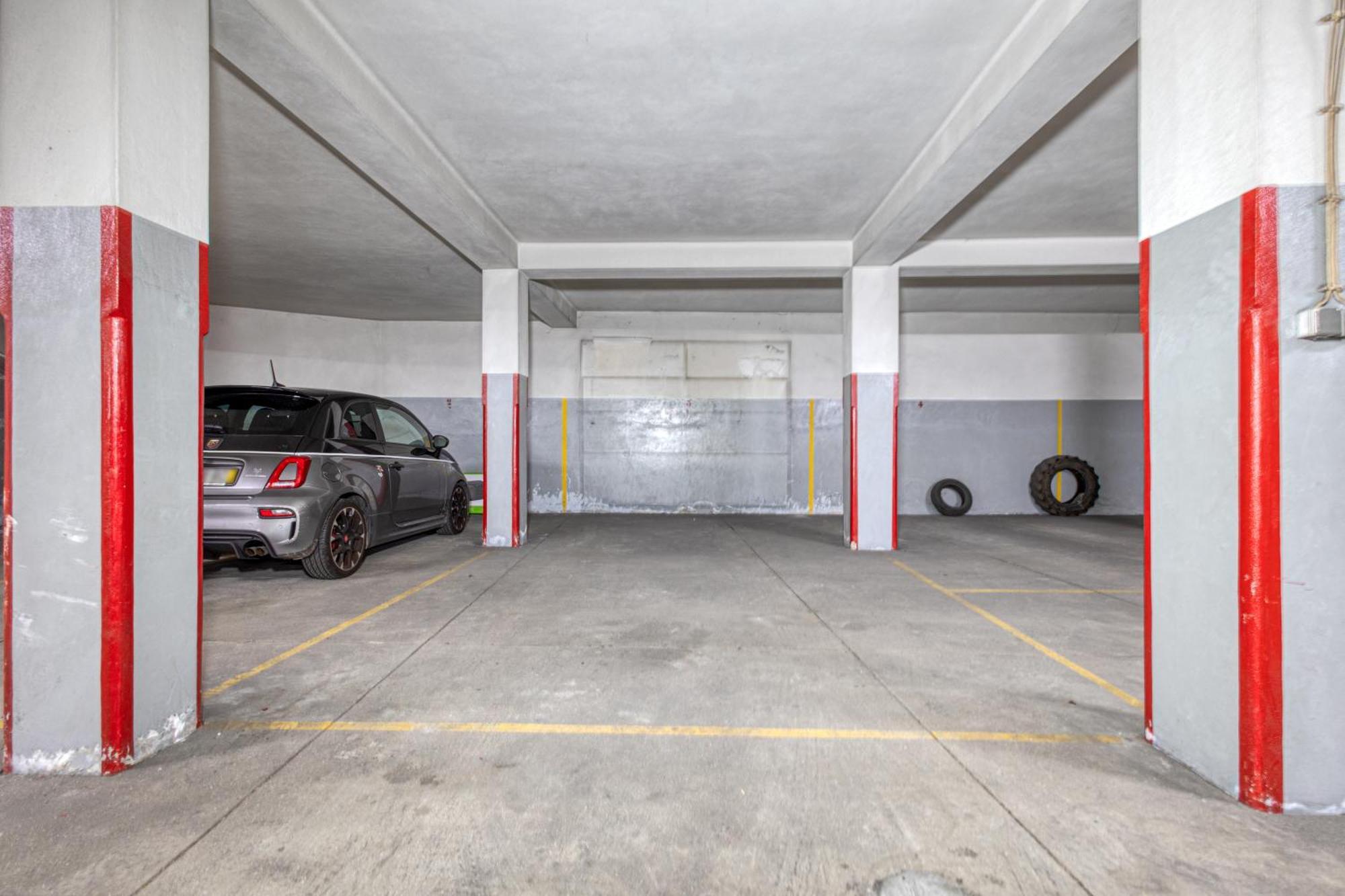 Guest Lobo Flat With Parking Oporto