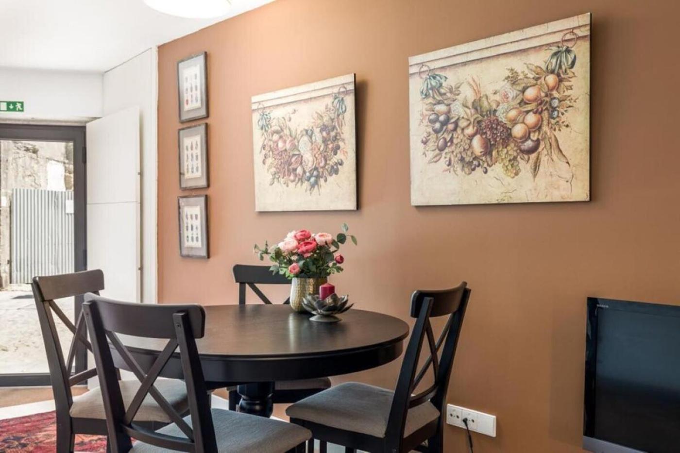 Cute 1-bedroom Next To Douro River Oporto