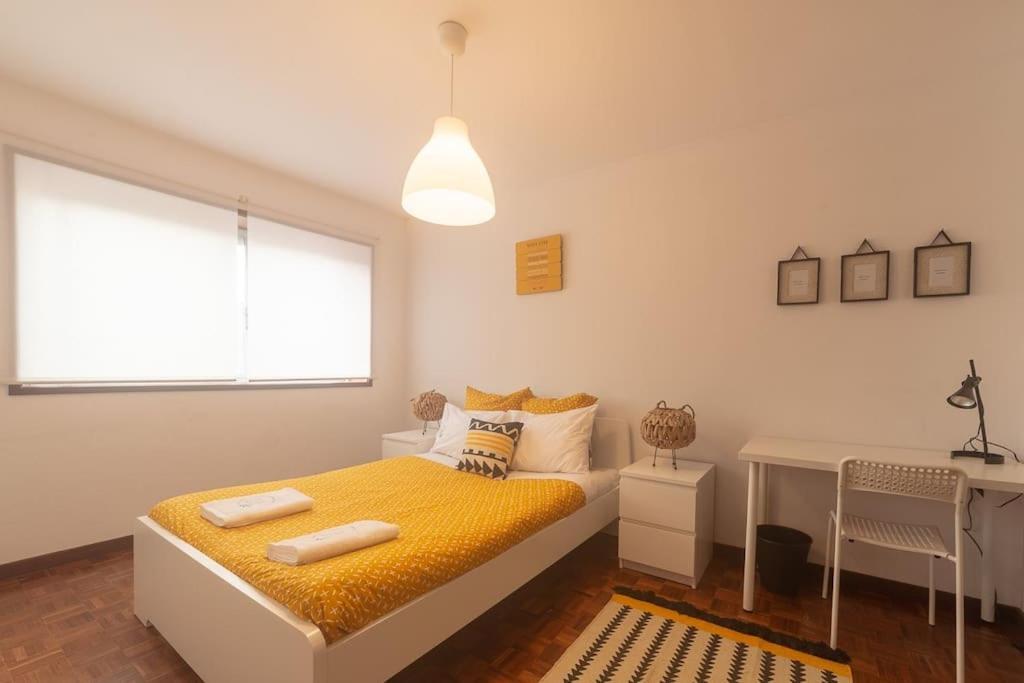 Grande E Luminoso No Centro Apartamento