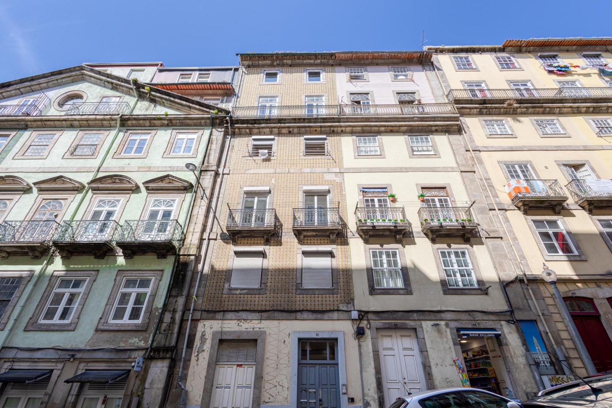 Guest Ribeira Loft *