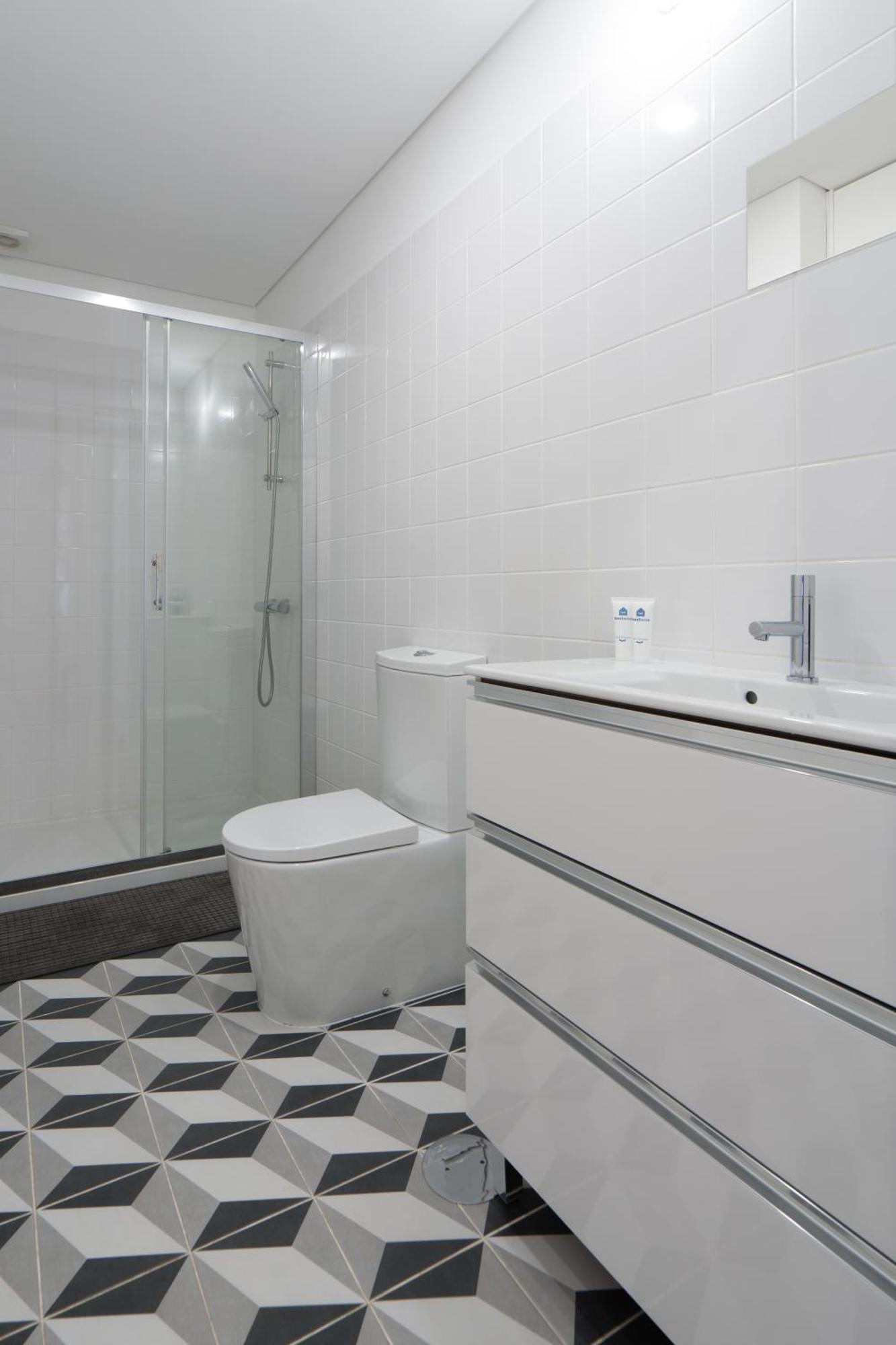 Host Wise - Modern Urban Flat Oporto