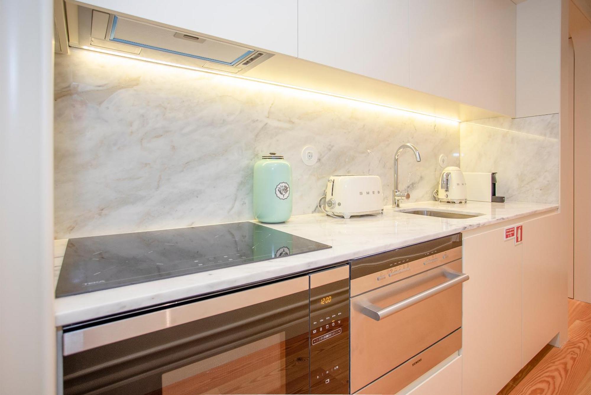 Apartamento Liiiving In - Cedofeita Charming Oporto