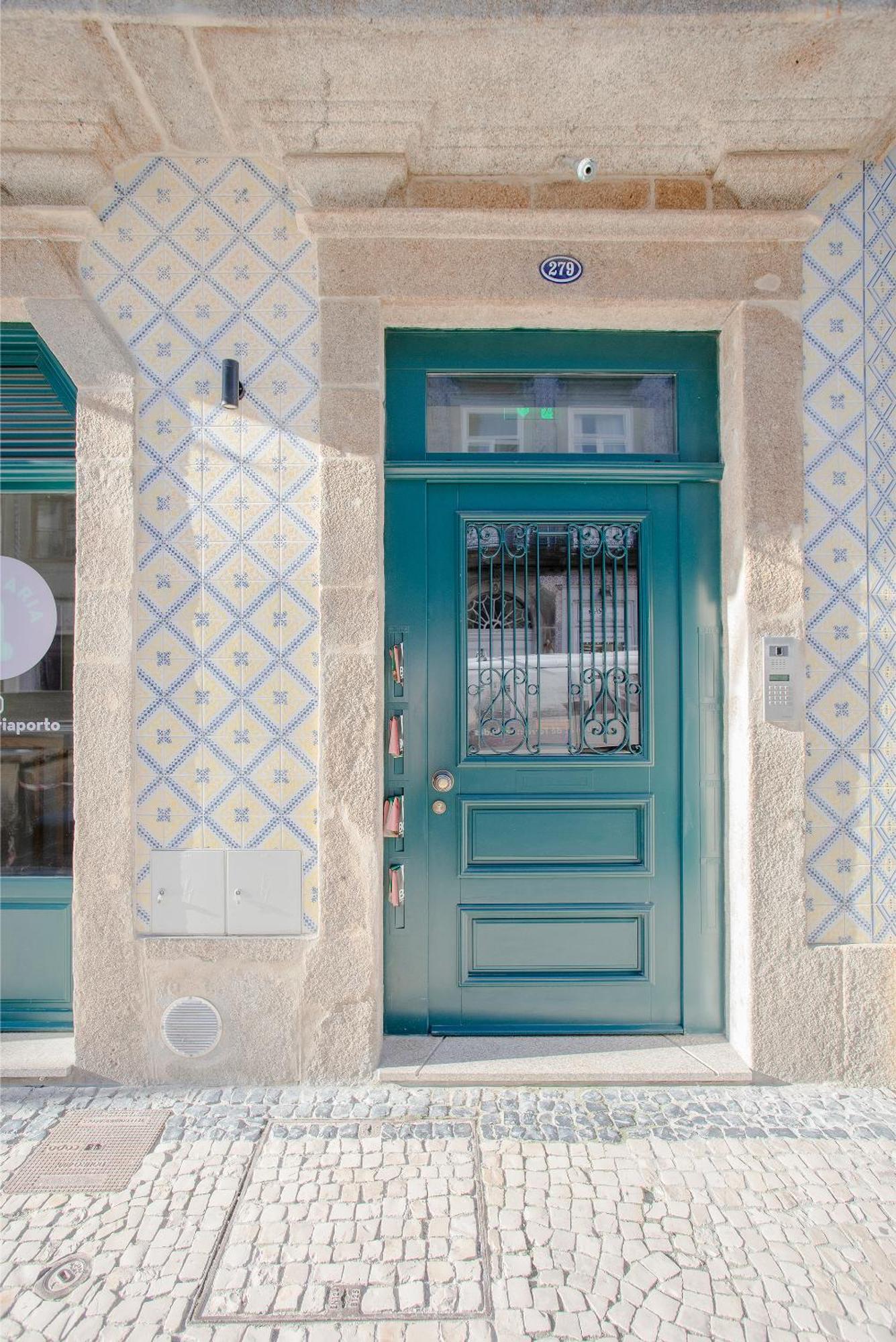 Liiiving In - Cedofeita Charming * Oporto